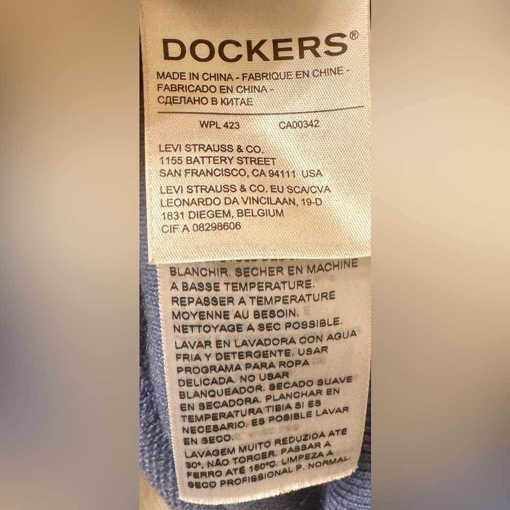 Dockers Crewneck Sweater in Blue - Picture 3 of 3